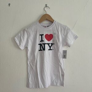NWT I Heart NY white cotton tee kid’s size medium